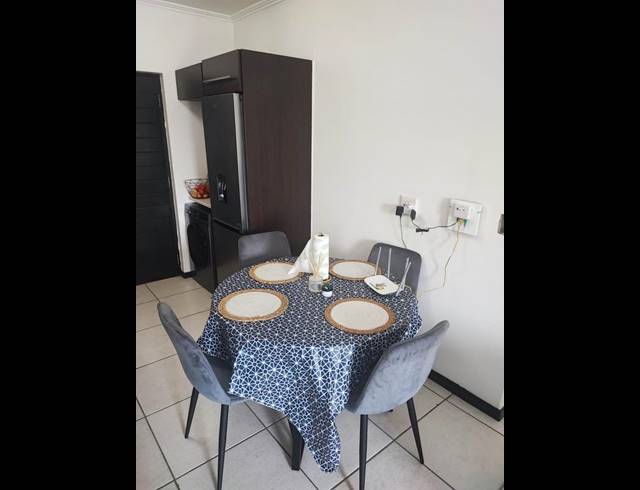2 BEDROOM PROPERTY TO RENT IN GREENSTONE HILL